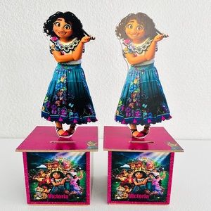 2 wooden Encanto piggy banks, engraved name Victoria